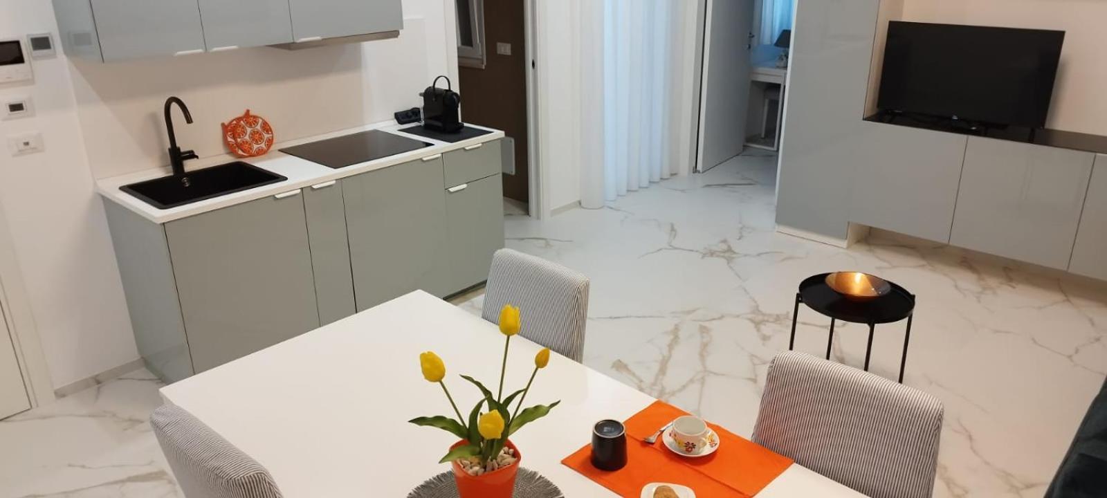 La Casa Di Mest Pepp Монополи Екстериор снимка
